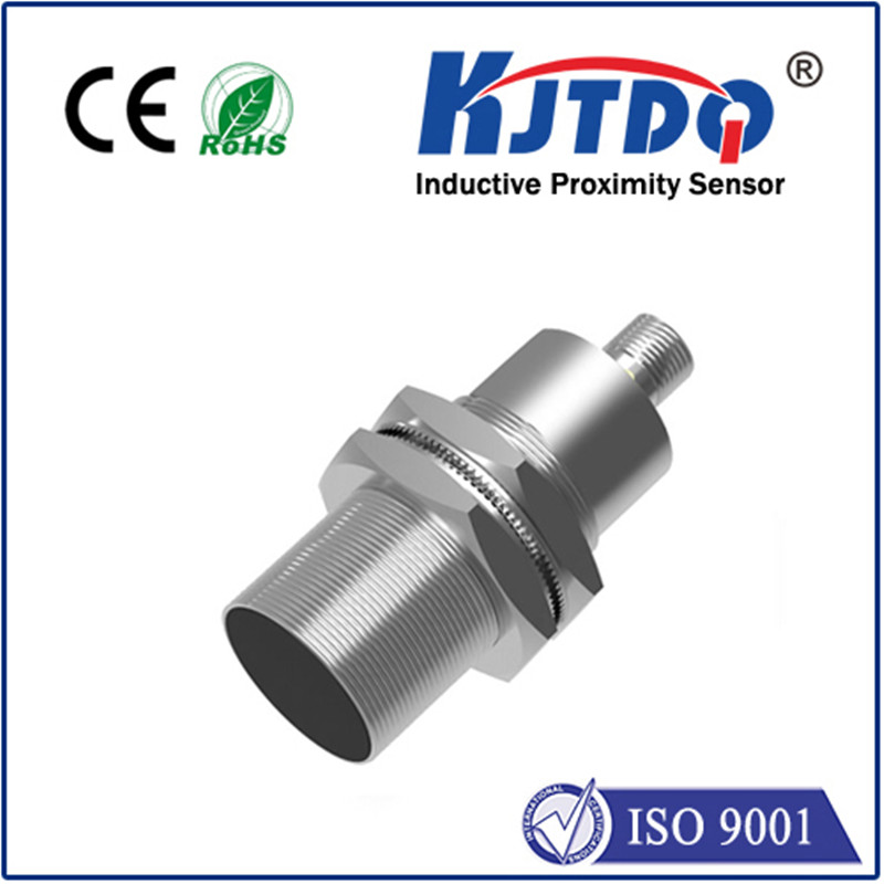 M30 high temperature proximity sensor shielded NO NC -25℃-+120℃ connector